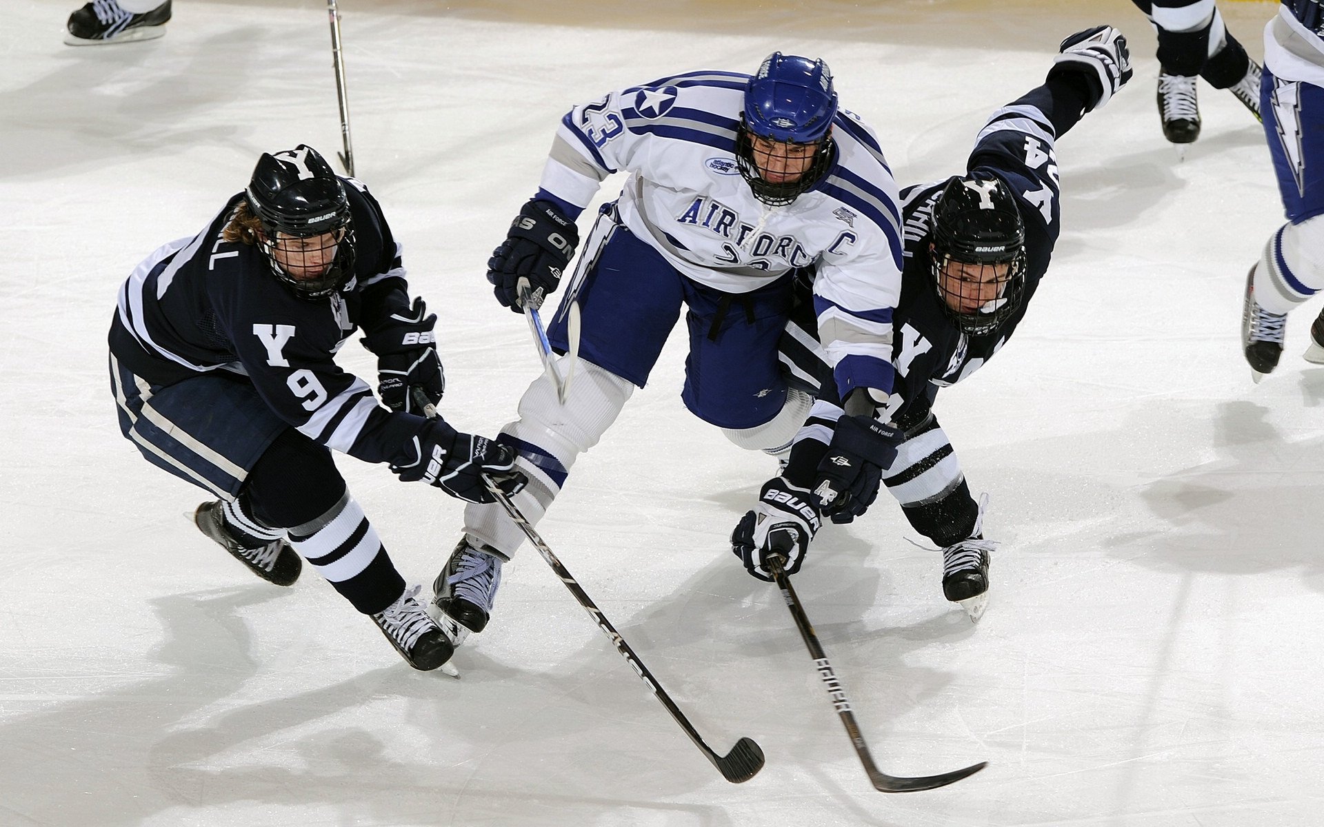 爱游戏 电竞-BLG奇迹翻盘书写赛季传奇，奇迹s16-2